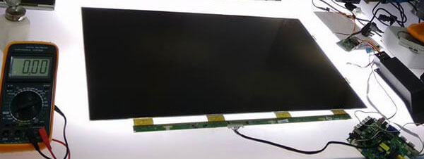قطع و وصل شدن تصویر تلویزیون به دلیل خرابی پنل